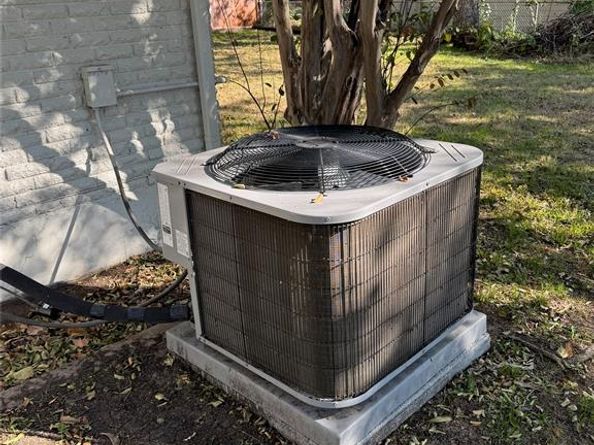 5200  Mcquade Street , Haltom City Texas 76117