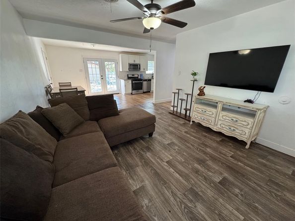 5200  Mcquade Street , Haltom City Texas 76117