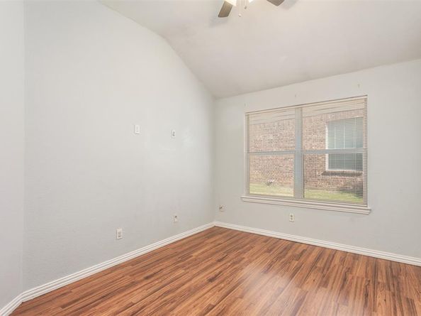 304  Hummingbird  , Little Elm Texas 75068