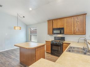 304  Hummingbird  , Little Elm Texas 75068