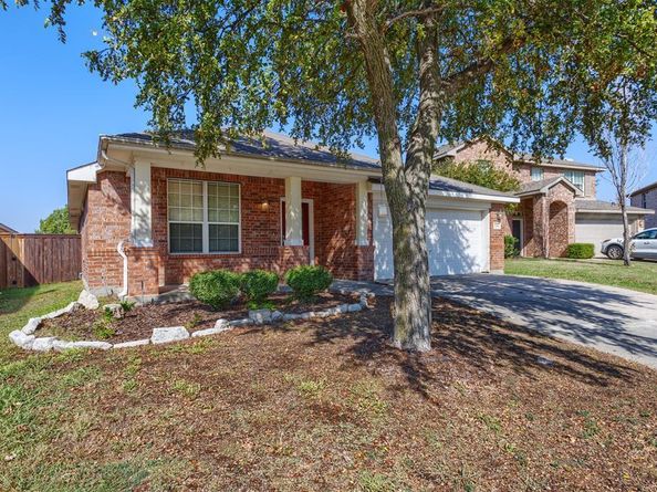 304  Hummingbird  , Little Elm Texas 75068