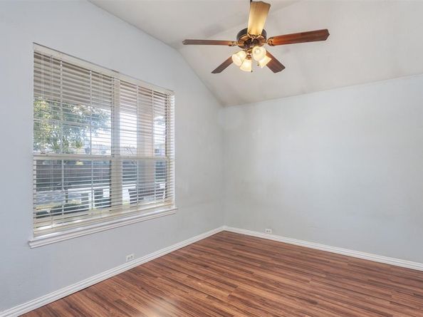 304  Hummingbird  , Little Elm Texas 75068