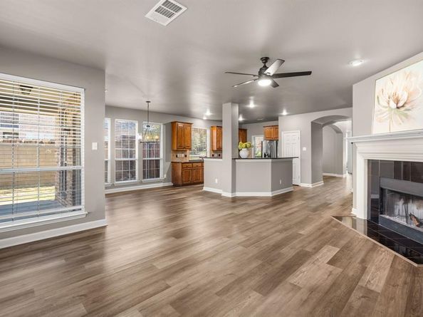 1145  Dayton Drive , Lantana Texas 76226