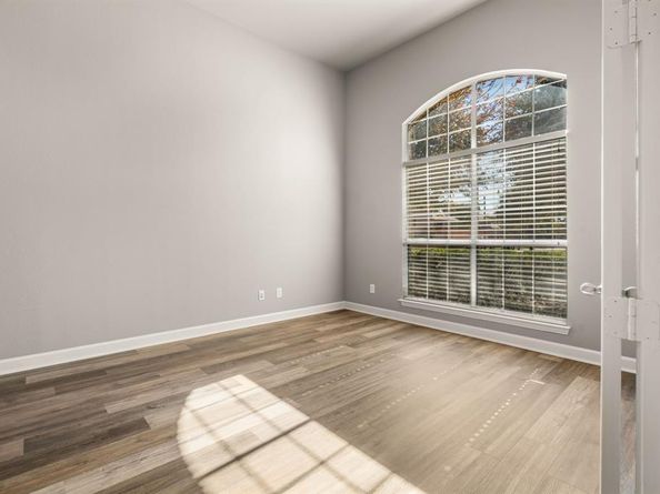 1145  Dayton Drive , Lantana Texas 76226