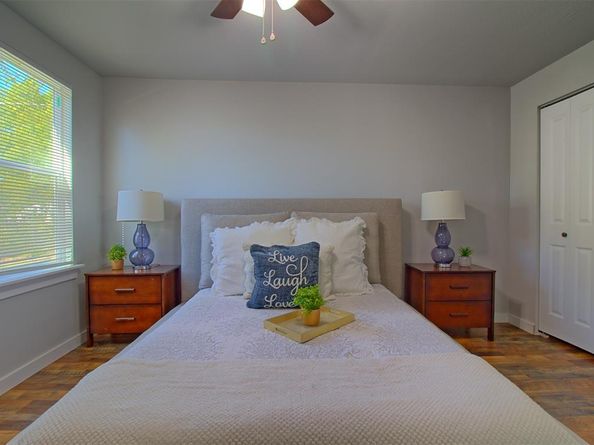 601  15th Street , Grand Prairie Texas 75051