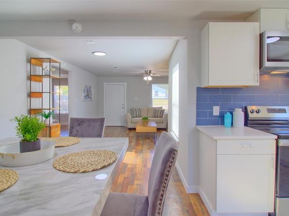 601  15th Street , Grand Prairie Texas 75051