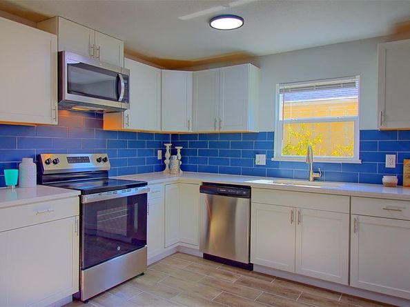 601  15th Street , Grand Prairie Texas 75051