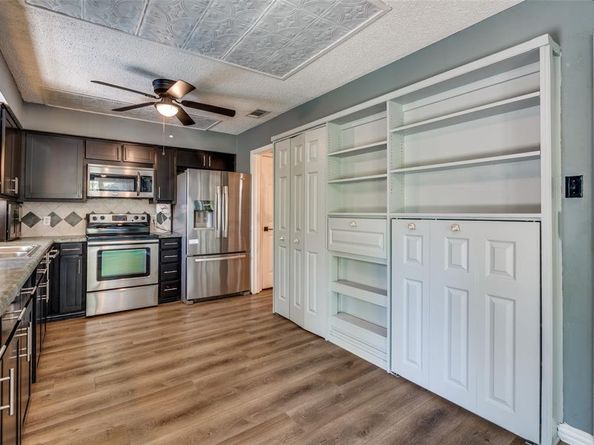 5109  Eagle Nest Drive , Arlington Texas 76017