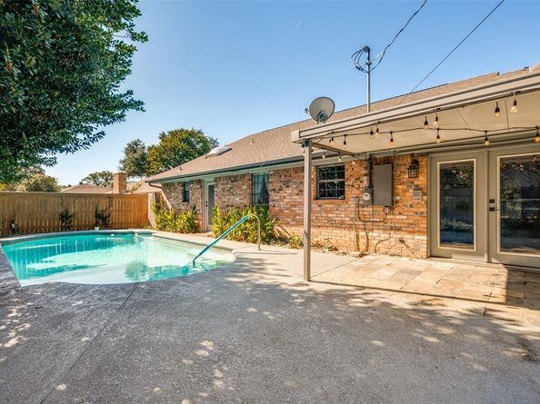 5109  Eagle Nest Drive , Arlington Texas 76017