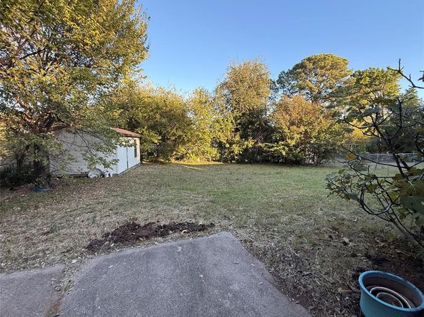 2805  Major Street , Fort Worth Texas 76112