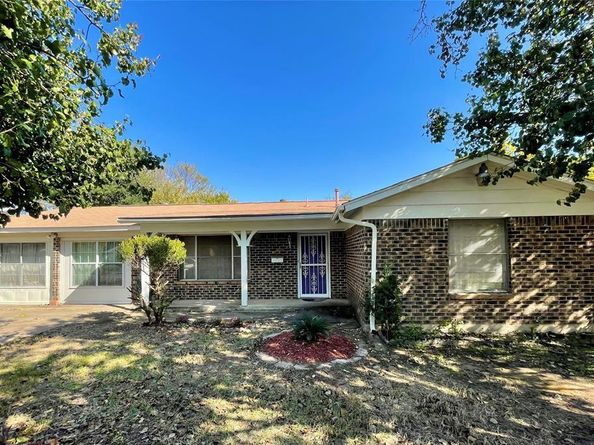 2805  Major Street , Fort Worth Texas 76112