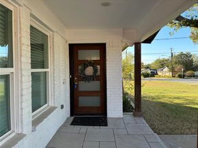 4804  Avenue G  , Fort Worth Texas 76105