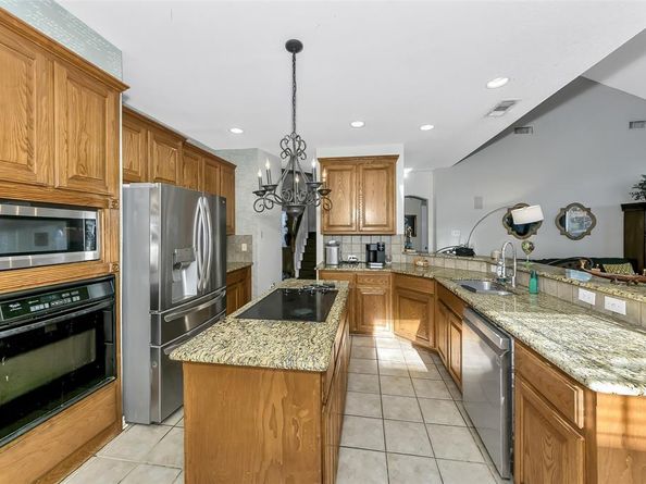 6419  Willowstone Trail , Arlington Texas 76018