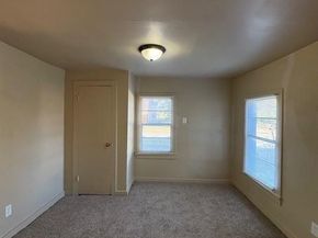 501 SW 17th Street , Grand Prairie Texas 75051