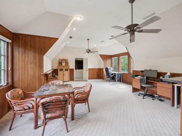 6707  Meadow Road , Dallas Texas 75230