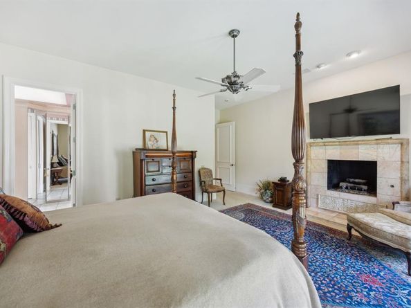 6707  Meadow Road , Dallas Texas 75230