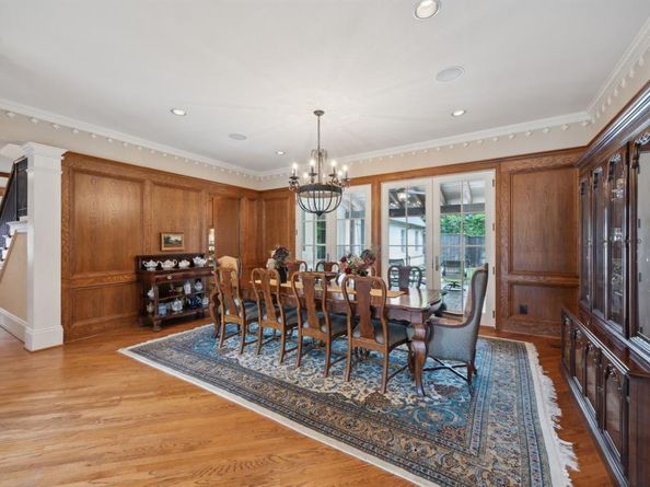 6707  Meadow Road , Dallas Texas 75230