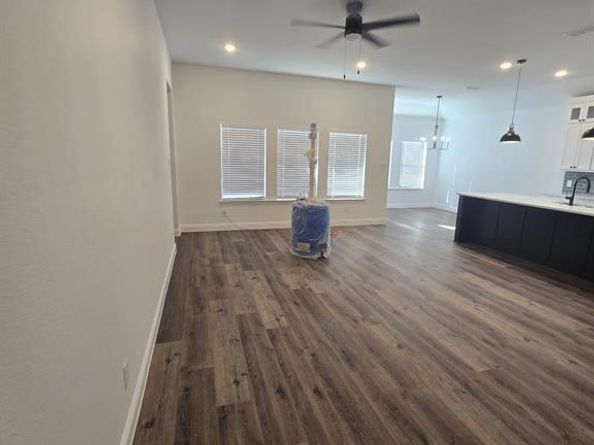 1404  Strickland Street , Dallas Texas 75216