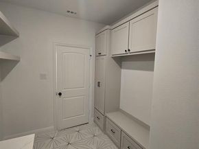 1404  Strickland Street , Dallas Texas 75216