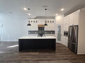 1404  Strickland Street , Dallas Texas 75216