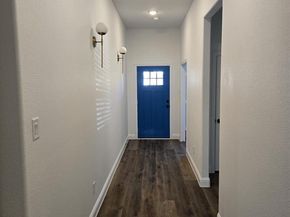 1404  Strickland Street , Dallas Texas 75216