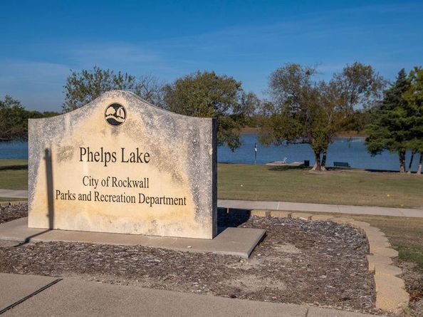 1261  Highbluff Lane , Rockwall Texas 75087