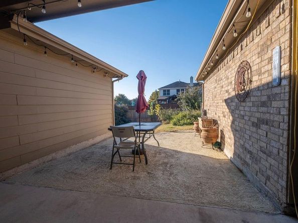 1261  Highbluff Lane , Rockwall Texas 75087