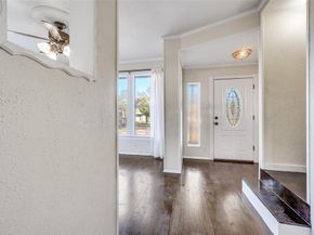 419 N Frances Street , Dallas Texas 75211