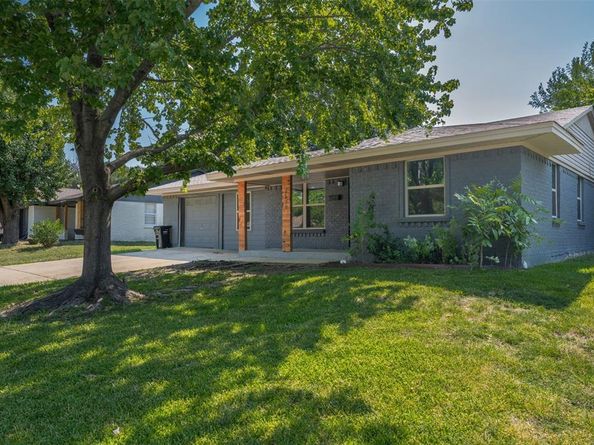 2628  Belhaven Drive , Mesquite Texas 75150