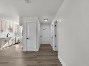 2933  Lucinda Lane , Fort Worth Texas 76119