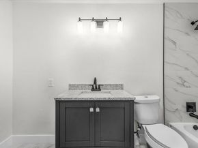 2933  Lucinda Lane , Fort Worth Texas 76119