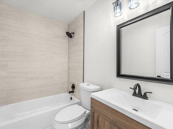 2933  Lucinda Lane , Fort Worth Texas 76119