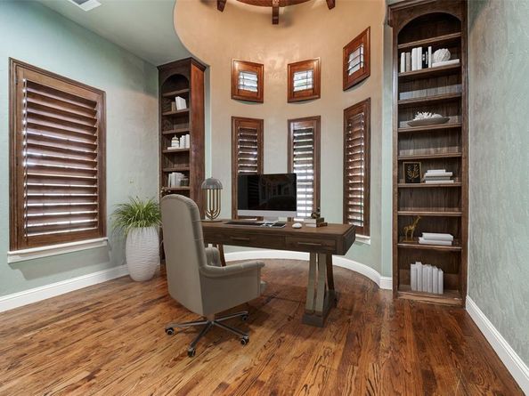 1854  Masters Drive , DeSoto Texas 75115