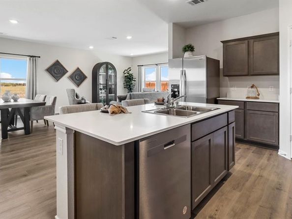 3924  Amethyst Drive , Celina Texas 75009