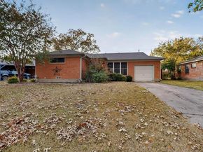 1411  Oriole Lane , Garland Texas 75042