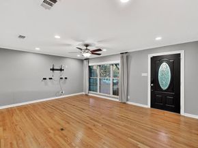 1411  Oriole Lane , Garland Texas 75042