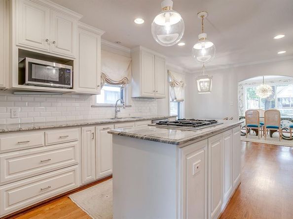 2528  Shirley Avenue , Fort Worth Texas 76109