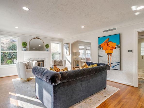 2528  Shirley Avenue , Fort Worth Texas 76109