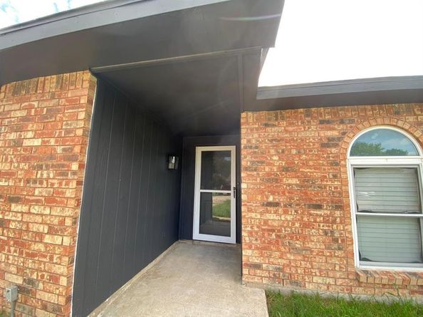 5217  Kisor Drive , The Colony Texas 75056