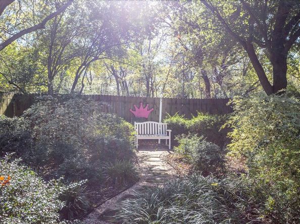 300 E REDBUD Lane , Lancaster Texas 75146