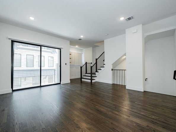 8106  Fallston Court , Dallas Texas 75231