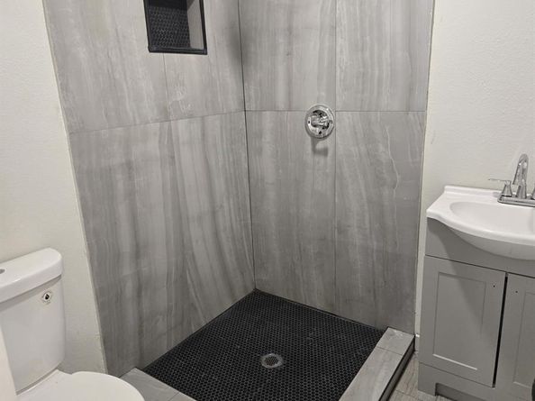 3007  Shenstone Drive , Dallas Texas 75228