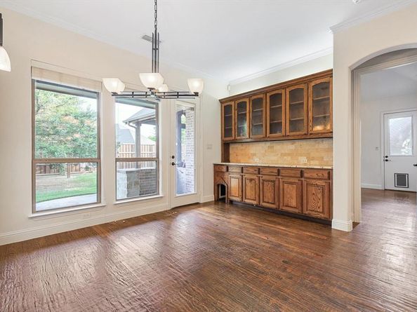 1560  Karen Drive , Argyle Texas 76226