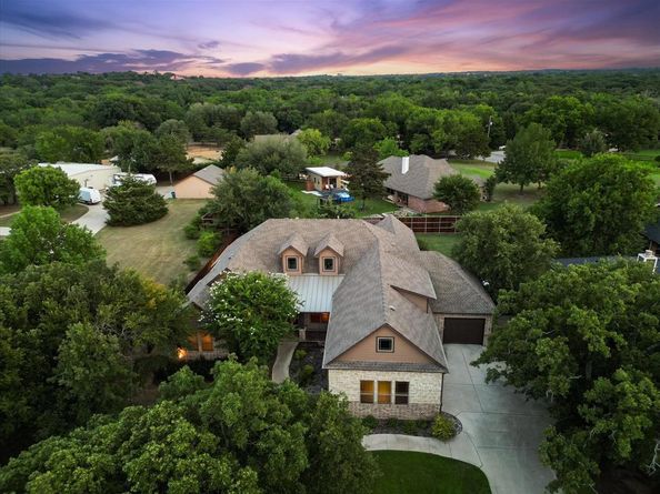 1560  Karen Drive , Argyle Texas 76226