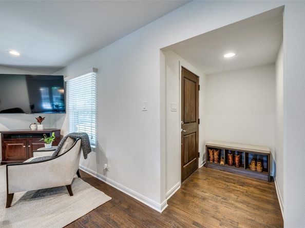 8543  Glencrest Lane , Dallas Texas 75209