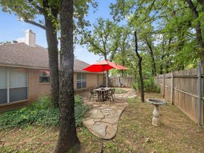 420  Meadowcrest Drive , Azle Texas 76020