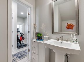 8277  Laflin Lane , Dallas Texas 75231