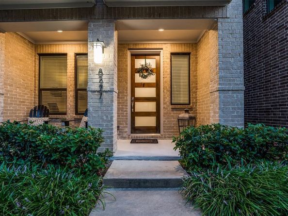 8277  Laflin Lane , Dallas Texas 75231