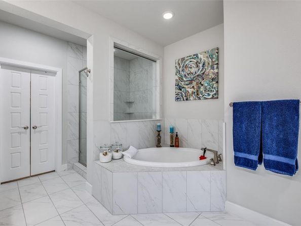 8277  Laflin Lane , Dallas Texas 75231