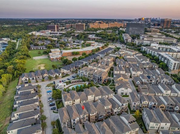 8277  Laflin Lane , Dallas Texas 75231